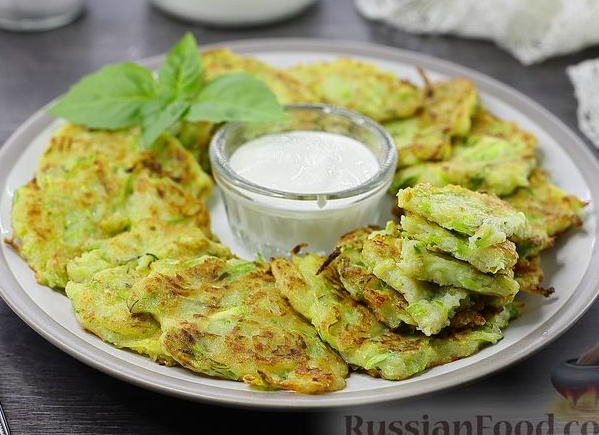 Кабачковые блины с сыром: быстрый завтрак, который меняет привычное представление о вкусной еде