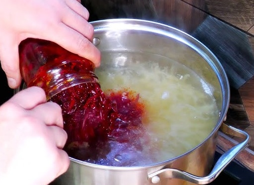 Рецепт закатанного борща в банке, как у бабушки !