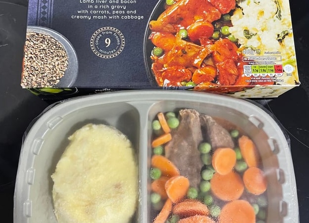 И еще немного о вкусной еде: в Подмосковье объедаются русскими блюдами
