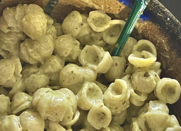 Свекольное песто: узнала рецепт и теперь делюсь с вами. Вкусное блюдо для наступающего Нового года